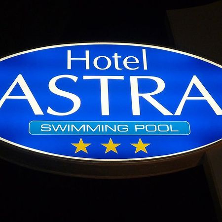 Hotel Astra Milano Marittima Exterior foto